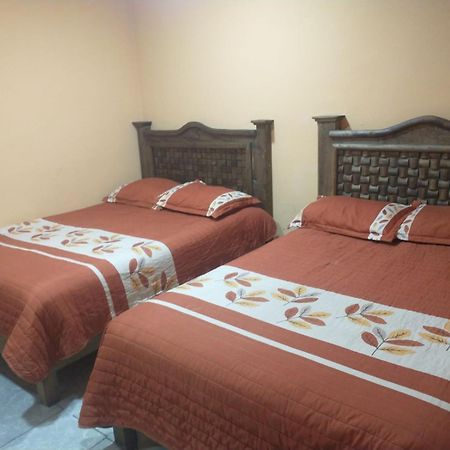 Hotel Posada Victor Antonio Zacatlan Bagian luar foto