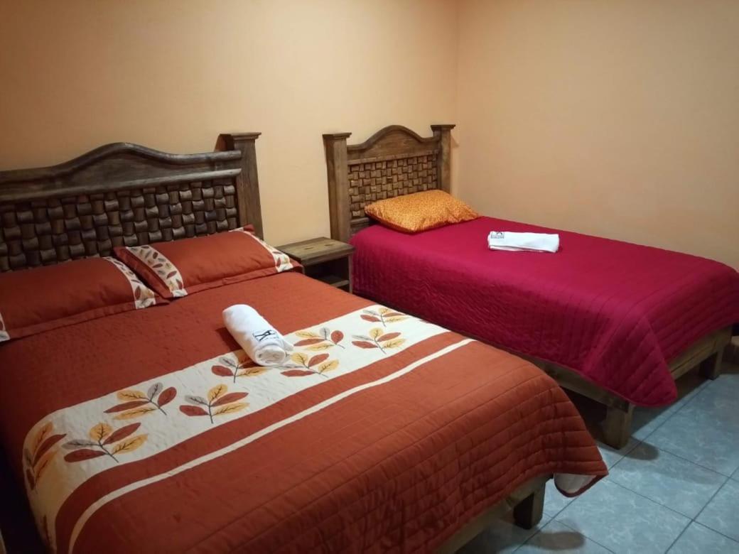 Hotel Posada Victor Antonio Zacatlan Bagian luar foto