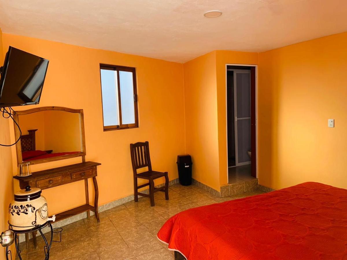 Hotel Posada Victor Antonio Zacatlan Bagian luar foto